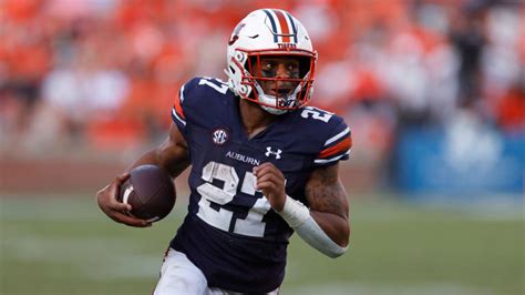 Auburn reacts after alleged sex tape of football player leaks